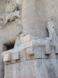 There's a magic square on one part of the outside of the Sagrada Familia, where all the rows add up to 33.
